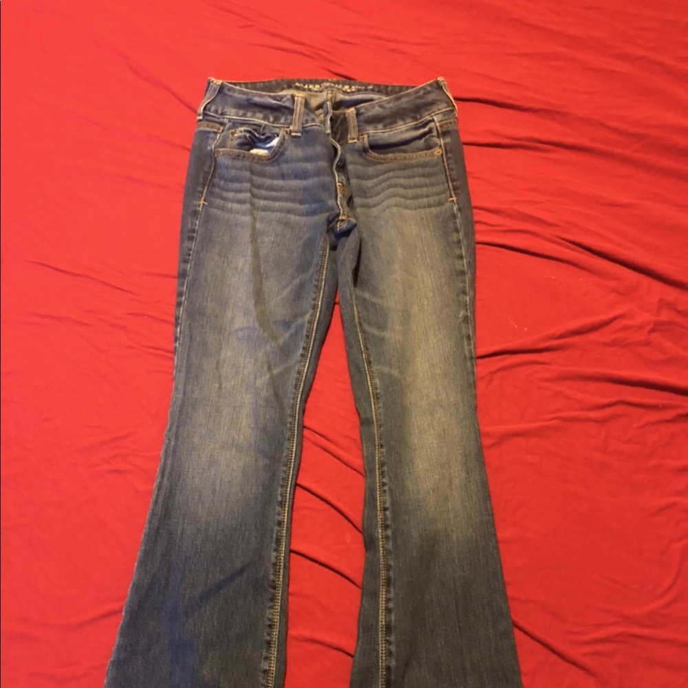 Size 4 American Eagle bootcut jeans, never worn